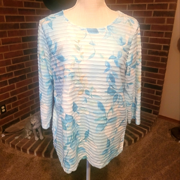Alfred Dunner top NWOT - Picture 1 of 3